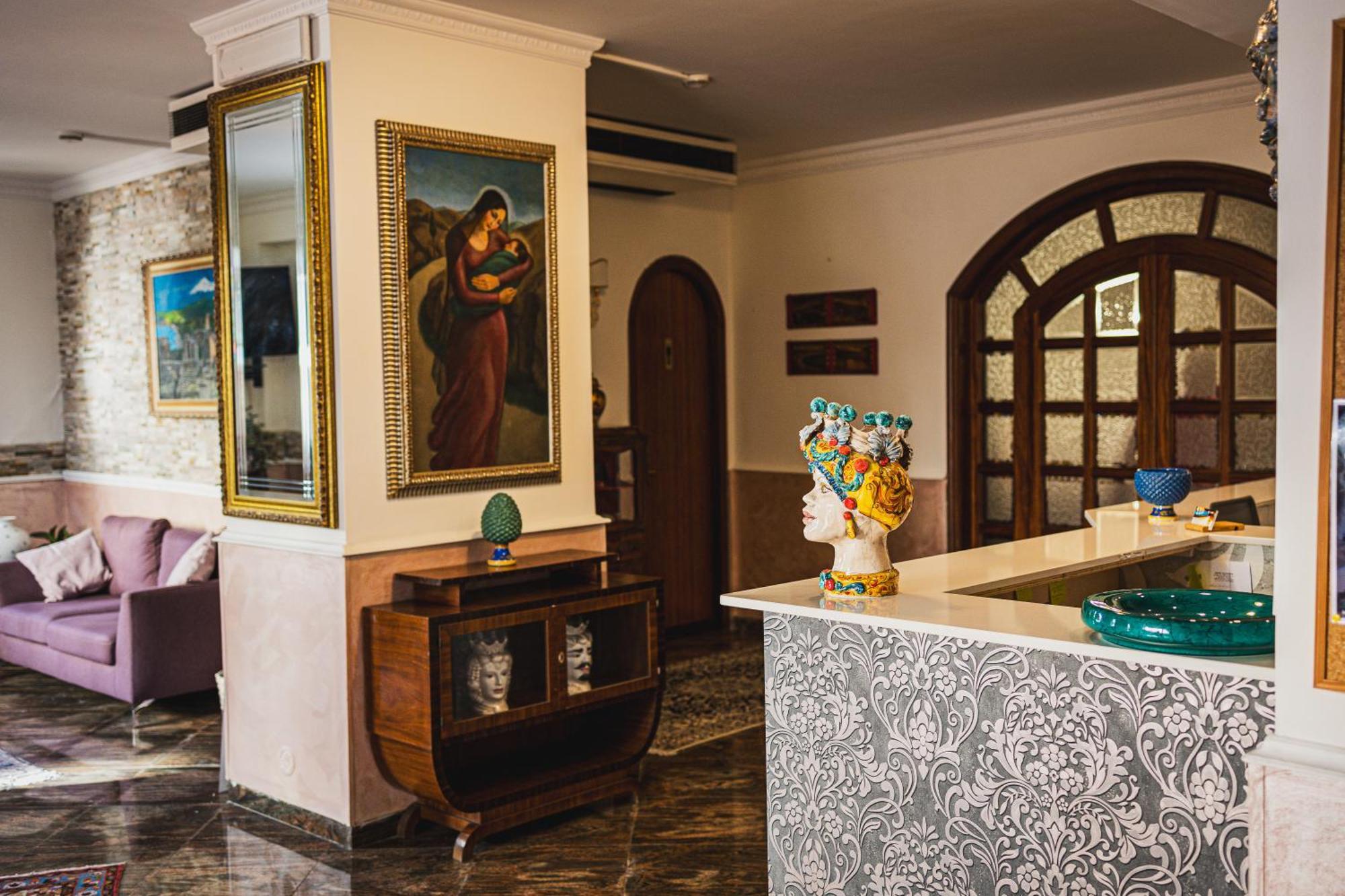 Hotel Alexander Джардини-Наксос Экстерьер фото